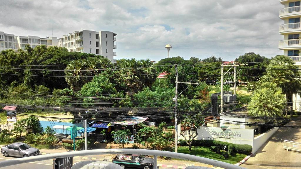เอชเค เรสซิเดนซ์ หัวหิน Hotel ภายนอก รูปภาพ